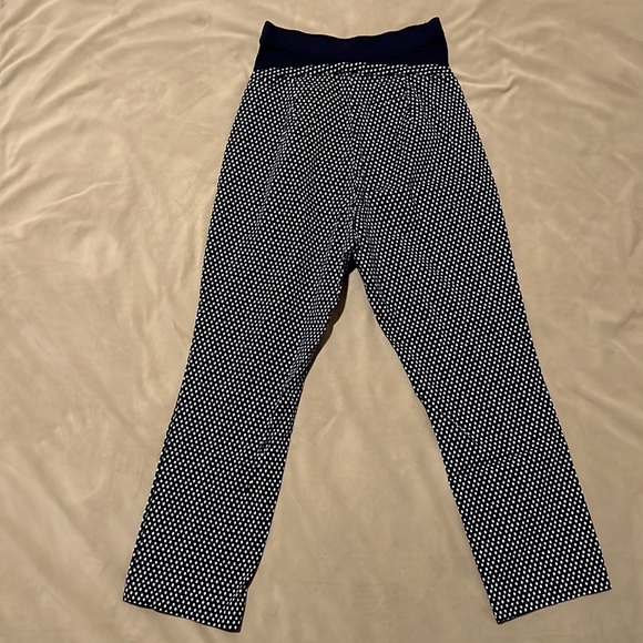SERAPHINE MATERNITY NAVY OVER BELLY PRINTED POLKA DOT ANKLE PANT SIZE 4 - Picture 6 of 9